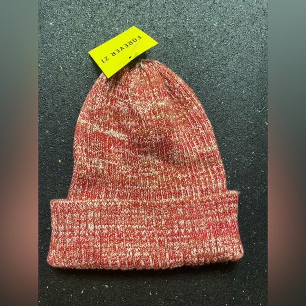 Forever 21 NWTS beanie
